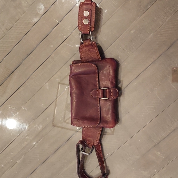 Jack Georges Leather Waist Pouch - Picture 2 of 13